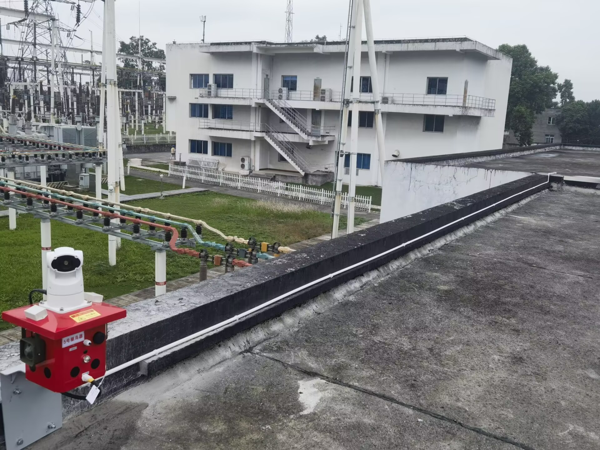 动态版激光驱鸟器.jpg