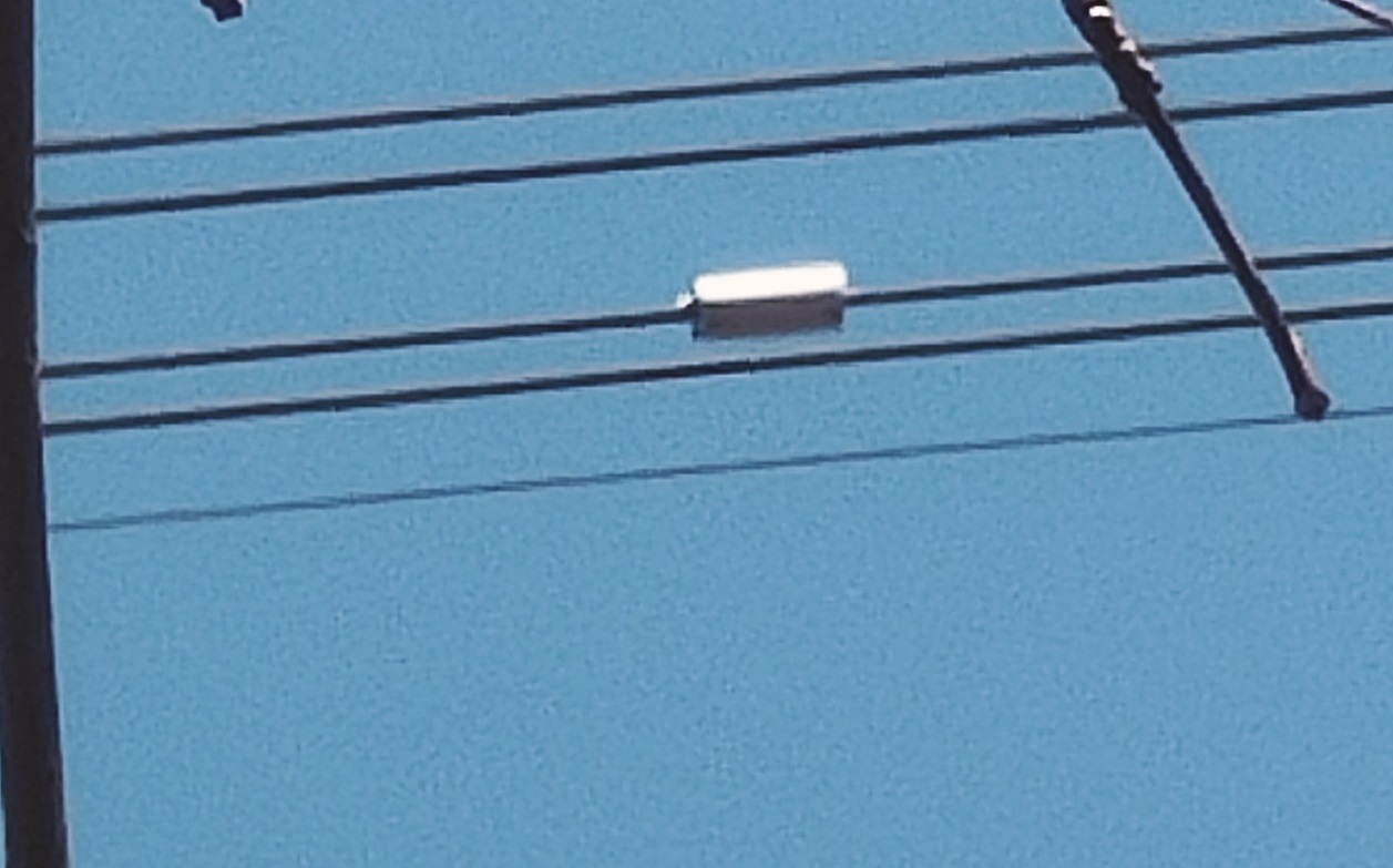 输电导线观冰精灵装置